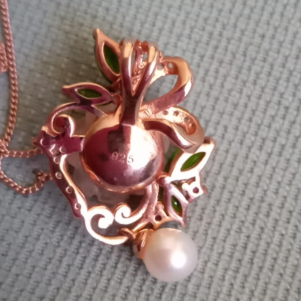 MARROPINO MORGANITE, MULTI-GEM CARVED FLOWER PENDENT NECKLACE - Picture 3 of 6
